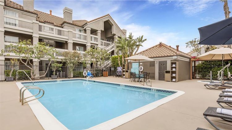 Sonesta ES Suites Chatsworth Pool