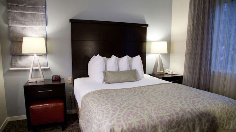 Sonesta ES Suites San Francisco Airport Suite