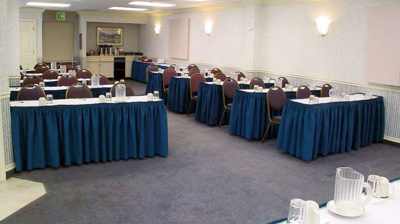 <b>Sonesta ES Suites San Francisco Airport Ballroom</b>. Images powered by <a href="https://iceportal.shijigroup.com/" title="IcePortal" target="_blank">IcePortal</a>.