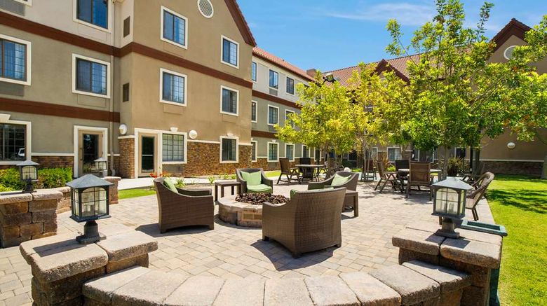 <b>Sonesta ES Suites San Diego Rancho Exterior</b>. Images powered by <a href="https://iceportal.shijigroup.com/" title="IcePortal" target="_blank">IcePortal</a>.