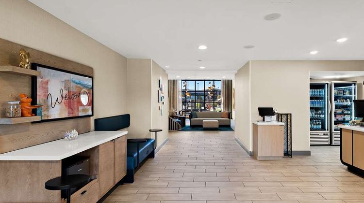 Sonesta ES  Suites Denver South Lobby