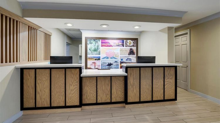 Sonesta ES Suites San Jose Airport Lobby