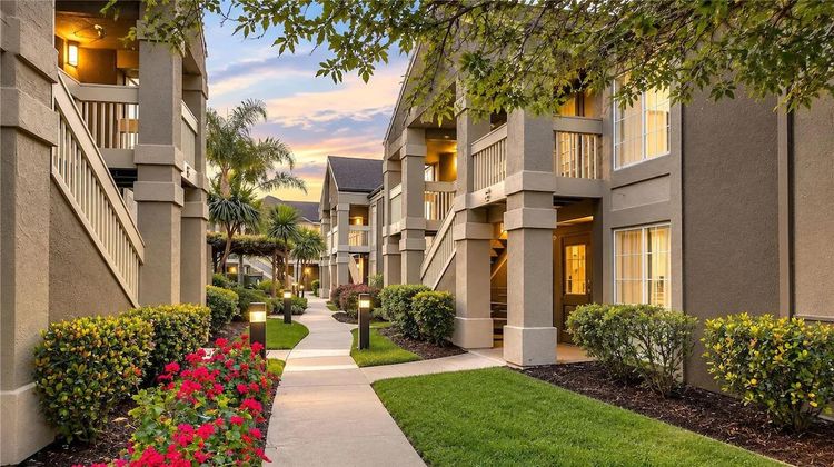 Sonesta ES Suites San Jose Airport Exterior