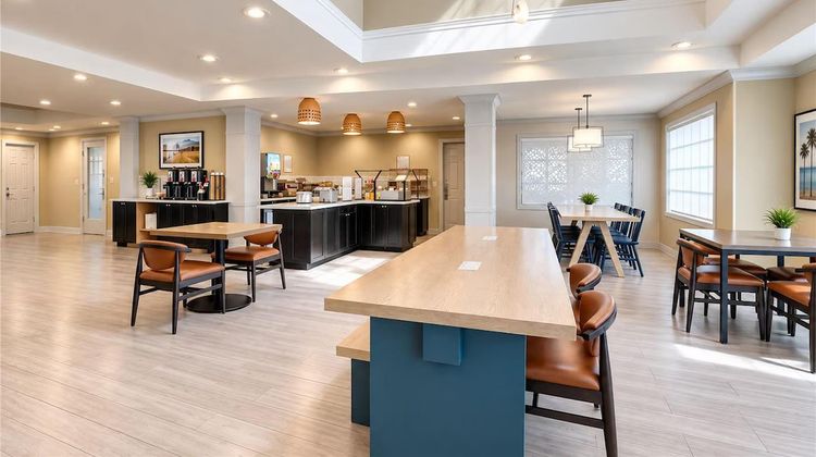Sonesta ES Suites San Jose Airport Lobby