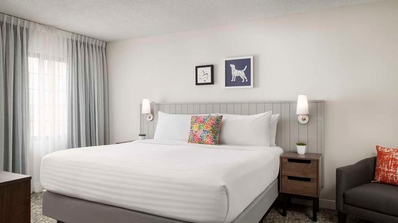 <b>Sonesta ES Suites Toronto Markham Suite</b>. Images powered by <a href="https://iceportal.shijigroup.com/" title="IcePortal" target="_blank">IcePortal</a>.