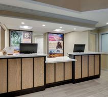 Sonesta ES Suites Sunnyvale Lobby