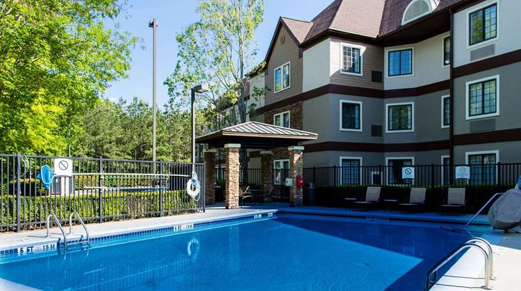 Sonesta ES Suites Atlanta Alpharetta Avalon Pool