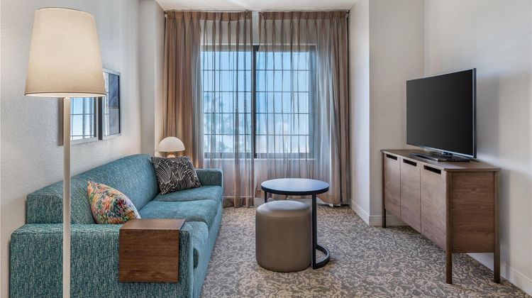 Sonesta ES Suites Anaheim Resort Area Suite