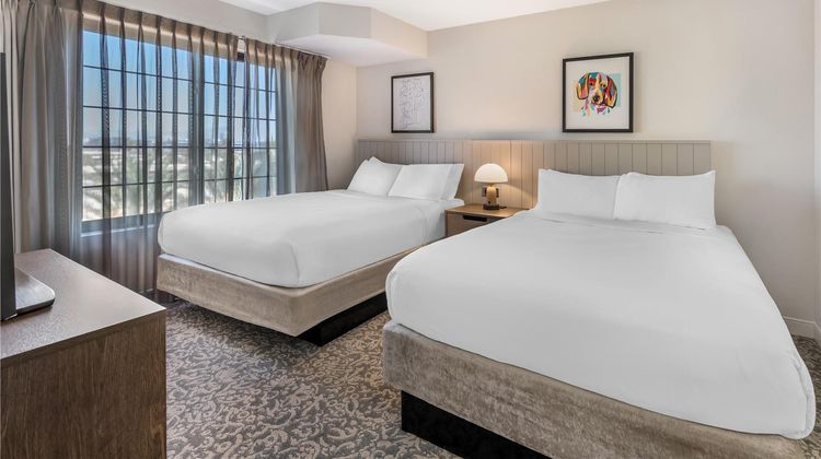 Sonesta ES Suites Anaheim Resort Area Suite