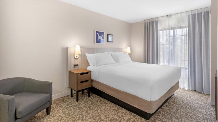 Sonesta ES Suites Anaheim Resort Area Room