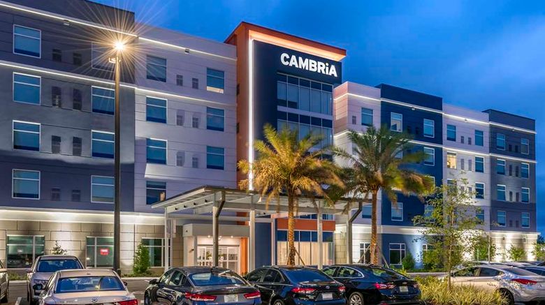 Cambria Hotel Orlando Airport Exterior. Images powered by <a href="https://iceportal.shijigroup.com" target="_blank" rel="noopener">Ice Portal</a>.