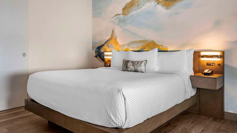 <b>Cambria Hotel Orlando Airport Suite</b>. Images powered by <a href="https://iceportal.shijigroup.com/" title="IcePortal" target="_blank">IcePortal</a>.
