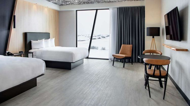 Dakota Dunes Resort Room