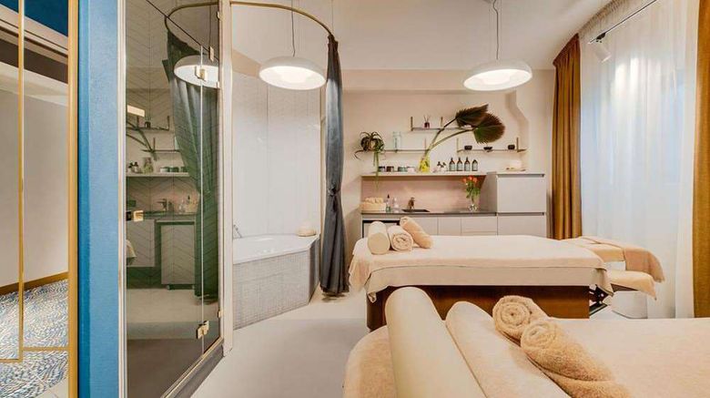 <b>Grand Poet Hotel By Semarah Spa</b>. Images powered by <a href="https://iceportal.shijigroup.com/" title="IcePortal" target="_blank">IcePortal</a>.