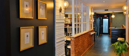 Auberge du Carre St Louis Lobby