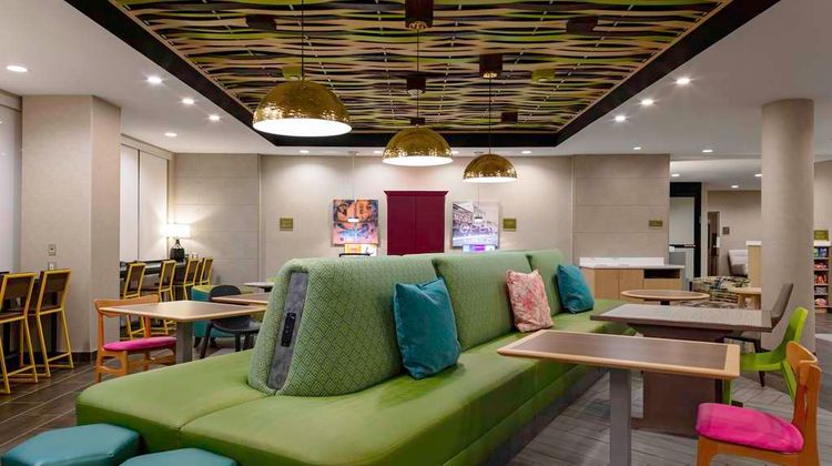 Home2 Suites by Hilton Vidalia Lobby
