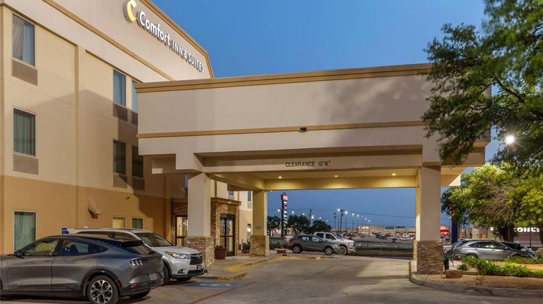 <b>Comfort Inn & Suites Temple Exterior</b>. Images powered by <a href="https://iceportal.shijigroup.com/" title="IcePortal" target="_blank">IcePortal</a>.