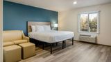 WoodSpring Suites Tacoma Lakewood Room