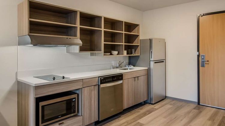 WoodSpring Suites Tacoma Lakewood Room