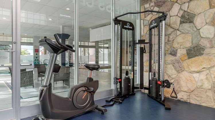 Super 8 by Wyndham Macleod Trail Calgary Health