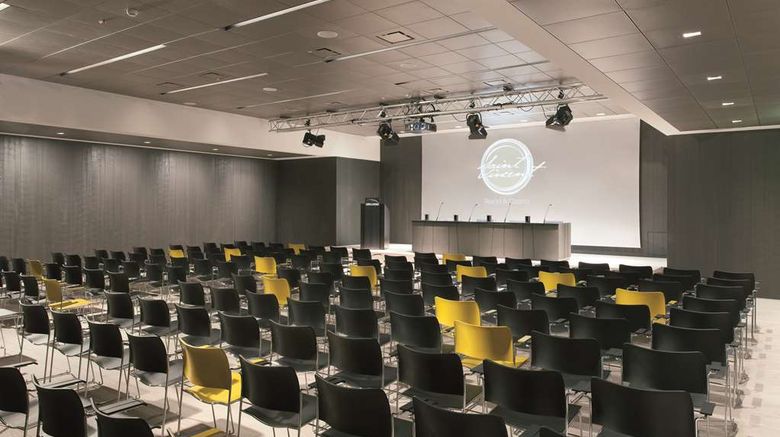 <b>Grand Hotel Billia Meeting</b>. Images powered by <a href="https://iceportal.shijigroup.com/" title="IcePortal" target="_blank">IcePortal</a>.