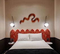 Naumi Studio Wellington Room