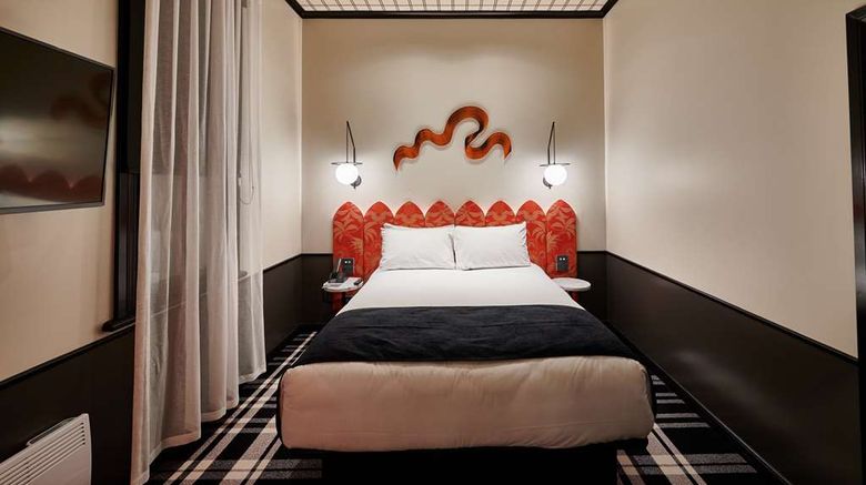 <b>Naumi Studio Wellington Room</b>. Images powered by <a href="https://iceportal.shijigroup.com/" title="IcePortal" target="_blank">IcePortal</a>.