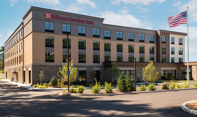 Hilton Garden Inn Boston Canton Exterior