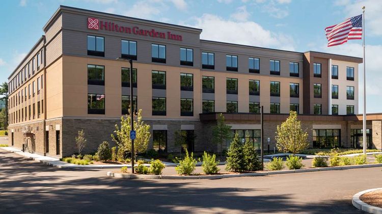 Hilton Garden Inn Boston Canton Exterior