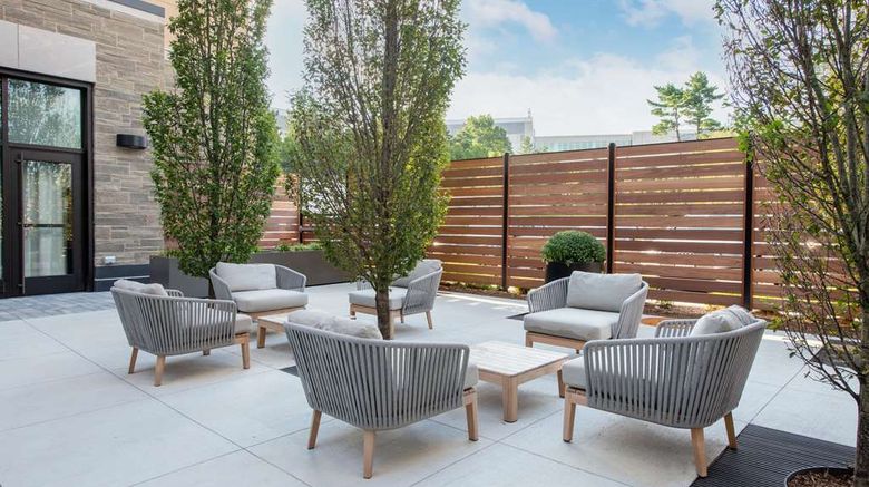 <b>Hilton Garden Inn Boston Canton Exterior</b>. Images powered by <a href="https://iceportal.shijigroup.com/" title="IcePortal" target="_blank">IcePortal</a>.
