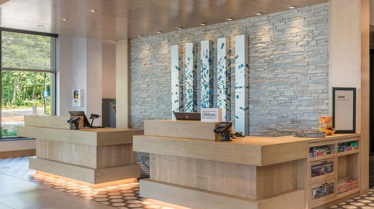 Hilton Garden Inn Boston Canton Lobby