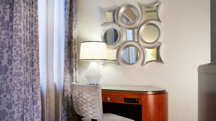 Silversmith Hotel Chicago Downtown Room