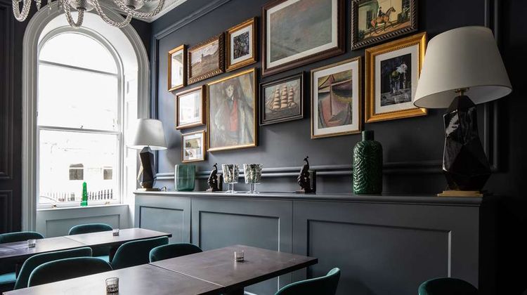 Henrietta House, Radisson Individuals Restaurant