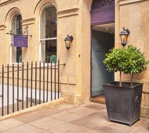 Henrietta House, Radisson Individuals Exterior