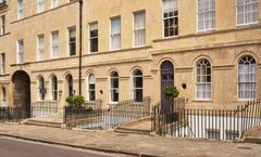 Henrietta House, Radisson Individuals
