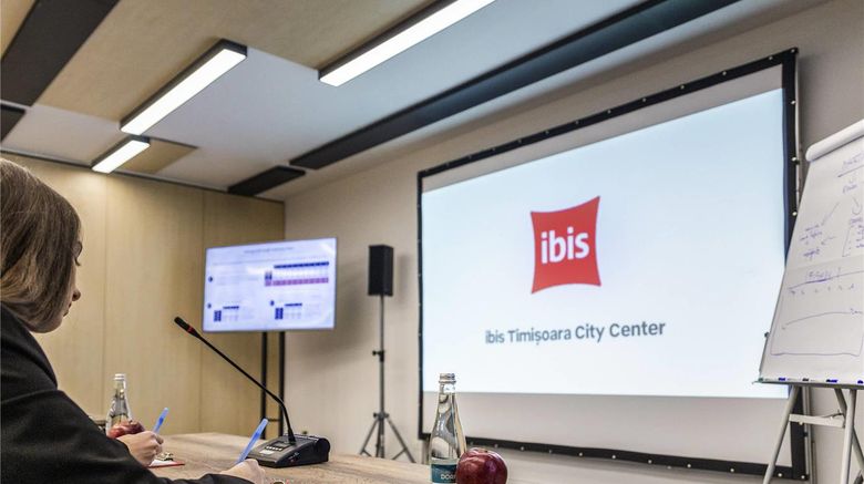 <b>Ibis Timisoara City Center Meeting</b>. Images powered by <a href="https://iceportal.shijigroup.com/" title="IcePortal" target="_blank">IcePortal</a>.