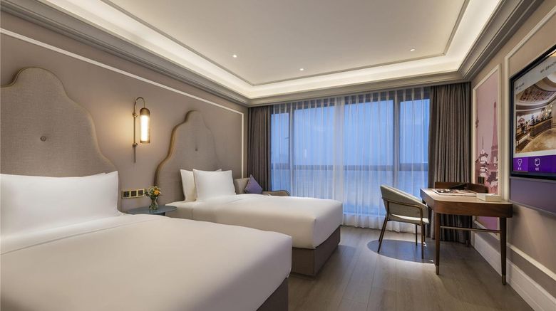 <b>Mercure Nantong Downtown Room</b>. Images powered by <a href="https://iceportal.shijigroup.com/" title="IcePortal" target="_blank">IcePortal</a>.