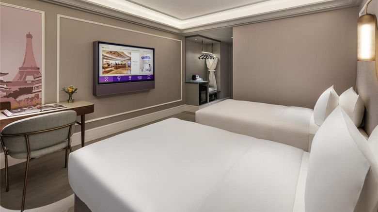 <b>Mercure Nantong Downtown Room</b>. Images powered by <a href="https://iceportal.shijigroup.com/" title="IcePortal" target="_blank">IcePortal</a>.