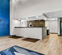 Comfort Inn & Suites Lobby