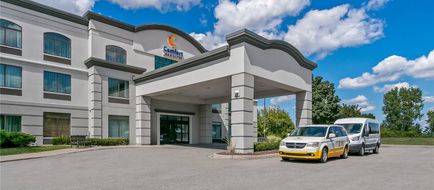 Comfort Inn & Suites Exterior