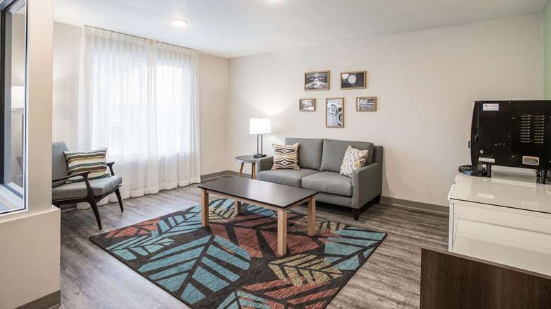 <b>WoodSpring Suites Detroit Madison Height Lobby</b>. Images powered by <a href="https://iceportal.shijigroup.com/" title="IcePortal" target="_blank">IcePortal</a>.