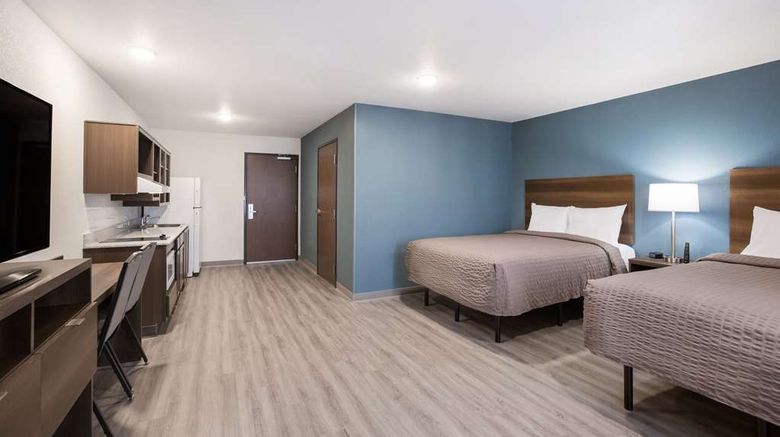 <b>WoodSpring Suites Detroit Madison Height Room</b>. Images powered by <a href="https://iceportal.shijigroup.com/" title="IcePortal" target="_blank">IcePortal</a>.