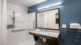 WoodSpring Suites Detroit Madison Height Room