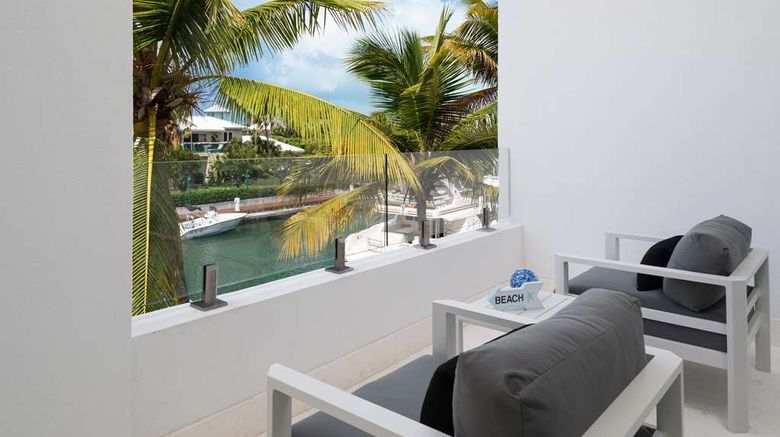 <b>Zenza Hotel Room</b>. Images powered by <a href="https://iceportal.shijigroup.com/" title="IcePortal" target="_blank">IcePortal</a>.