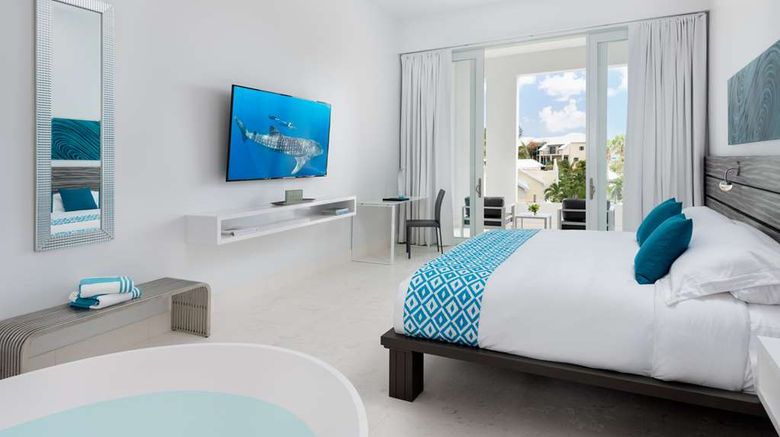 <b>Zenza Hotel Room</b>. Images powered by <a href="https://iceportal.shijigroup.com/" title="IcePortal" target="_blank">IcePortal</a>.