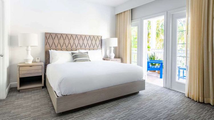 Parrot Key Hotel & Villas Suite