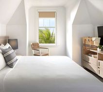 Parrot Key Hotel & Villas Room