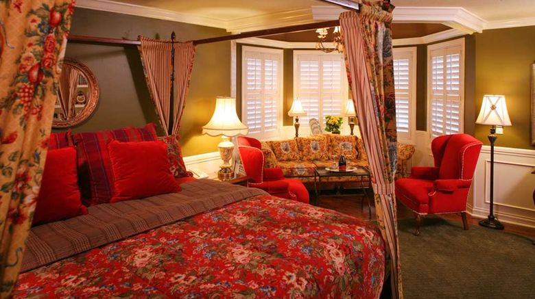 <b>Apple Farm Inn Room</b>. Images powered by <a href="https://iceportal.shijigroup.com/" title="IcePortal" target="_blank">IcePortal</a>.