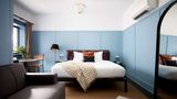 The Chicago Hotel Coll Wrigleyville Room