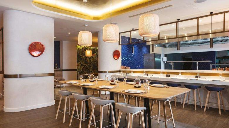 <b>Les Loges du Park Restaurant</b>. Images powered by <a href="https://iceportal.shijigroup.com/" title="IcePortal" target="_blank">IcePortal</a>.